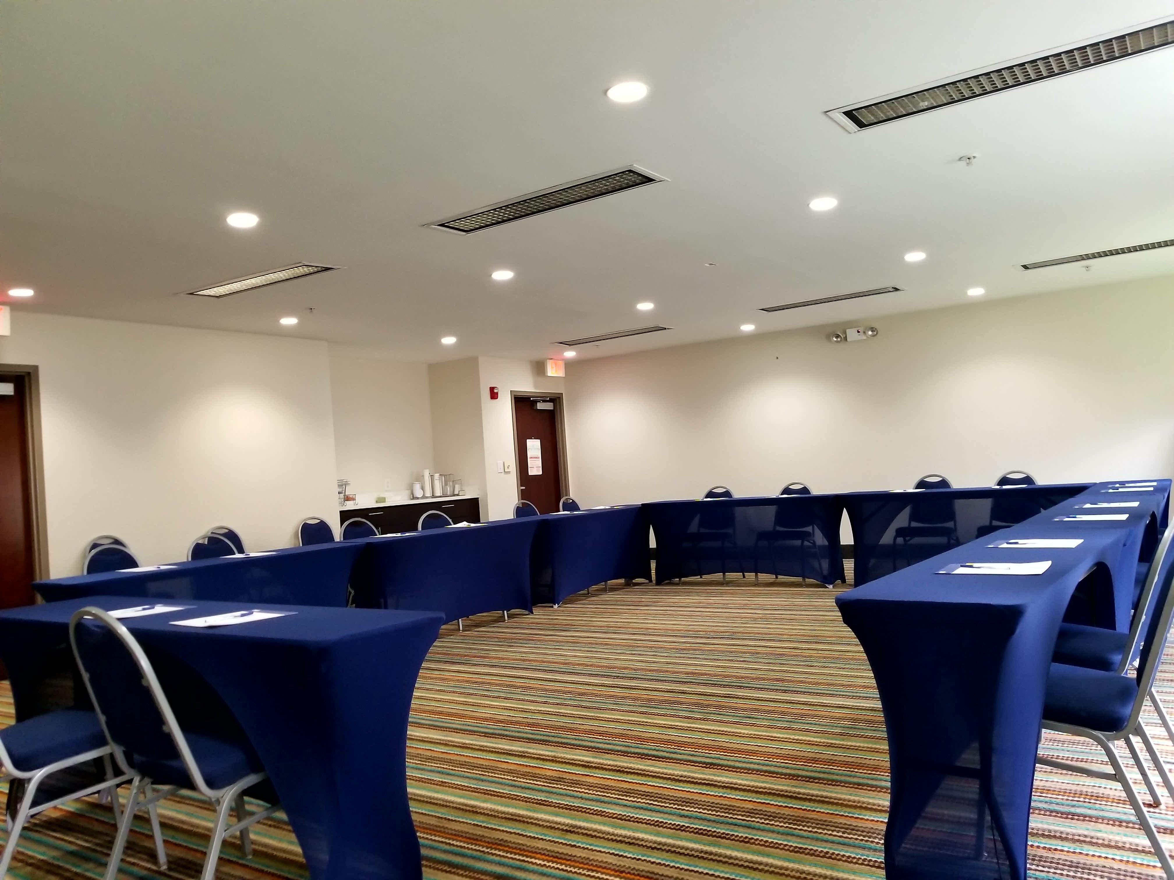 Holiday Inn Express Hotel & Suites Mebane By Ihg Ngoại thất bức ảnh